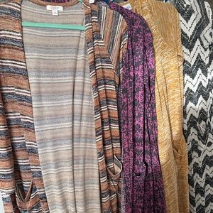 Medium Lularoe Sarah sweaters